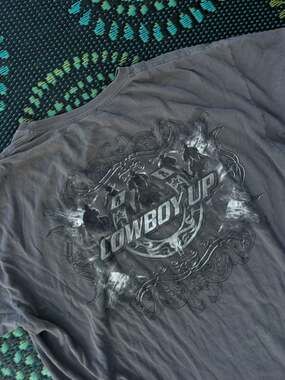 Y2K “Cowboy Up” T-shirt XL no tags